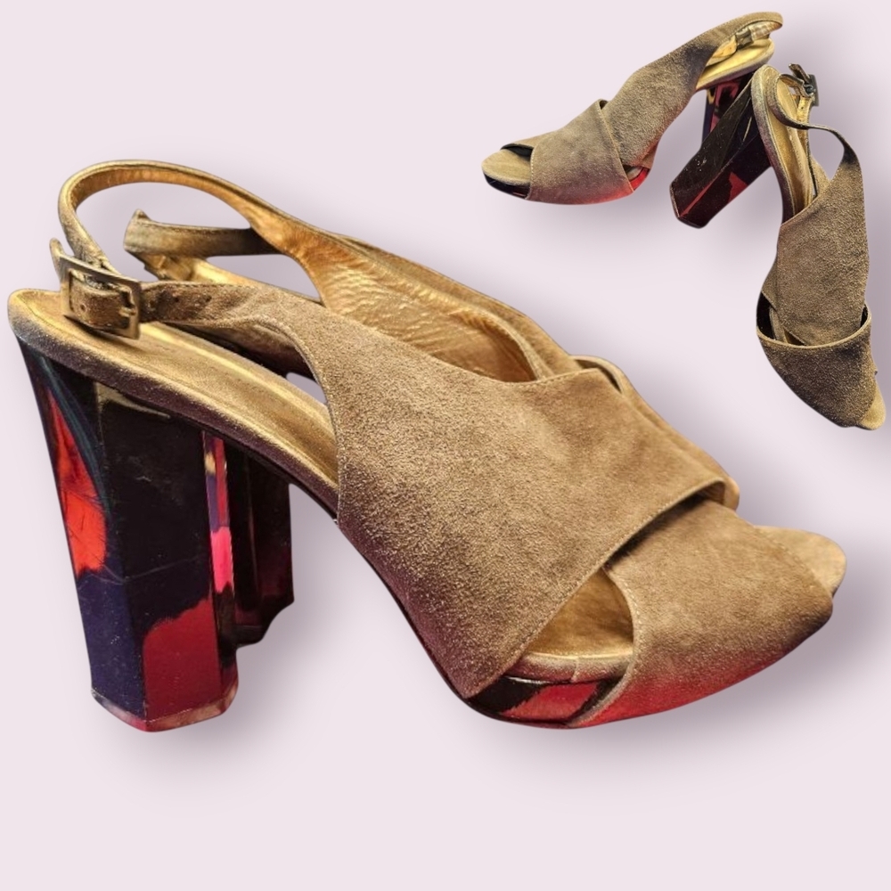 Diane Von Furstenberg Tan Suede Platform Heels